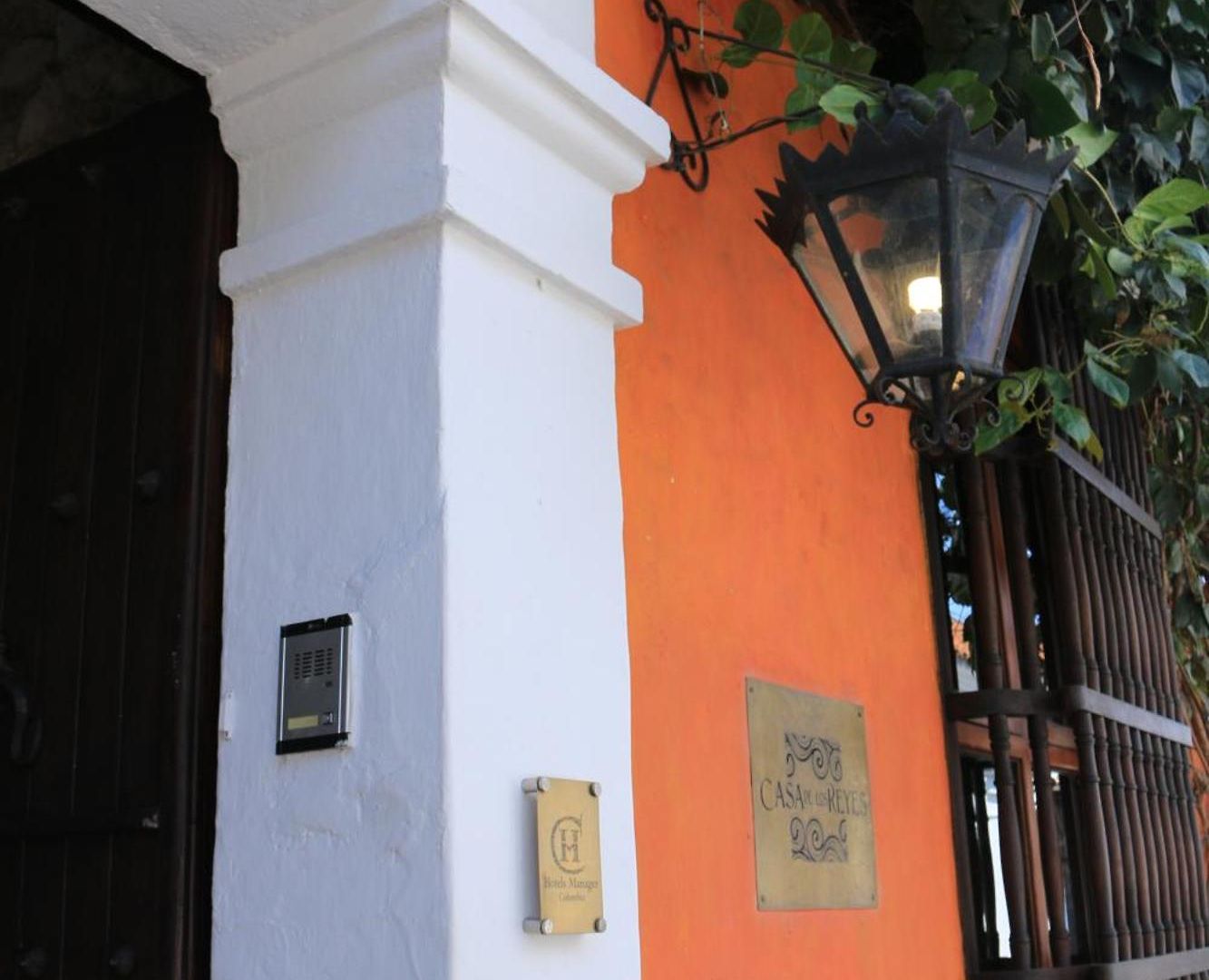 Casa De Reyes By Hmc