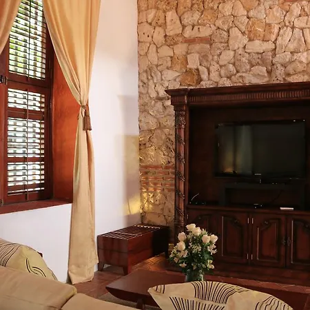 Casa De Reyes By Hmc Hotel